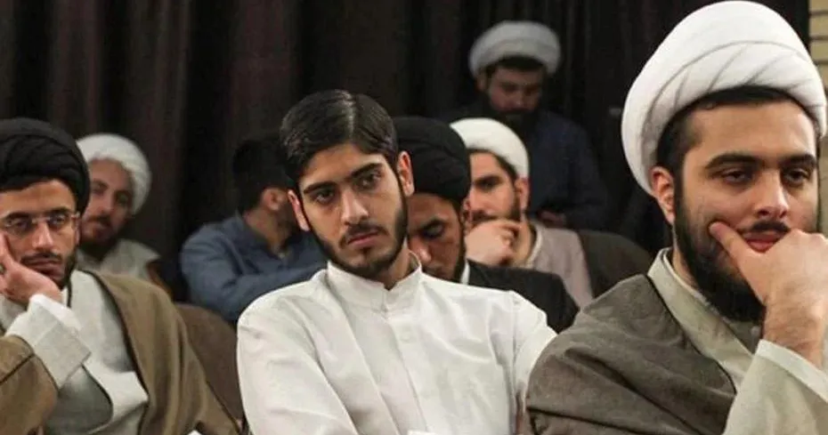 Ablutions? AI? Pick Your Field of Studies at Iran’s Seminaries